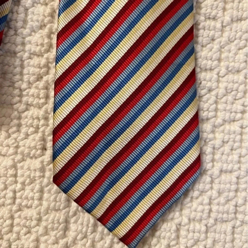 BCBG Attitude‎ Men’s Striped Neck Tie